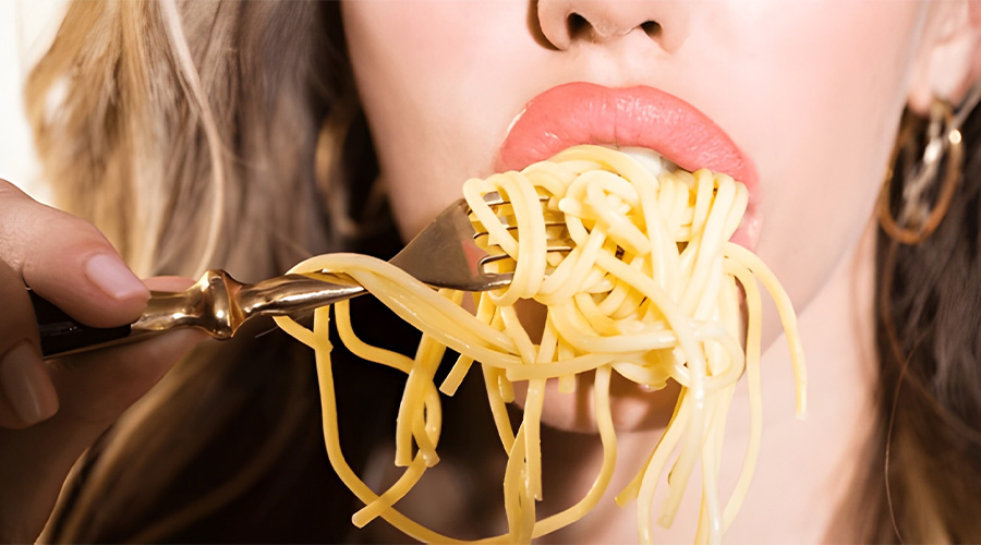 عوارض تزریق ژل لب در دراز مدت